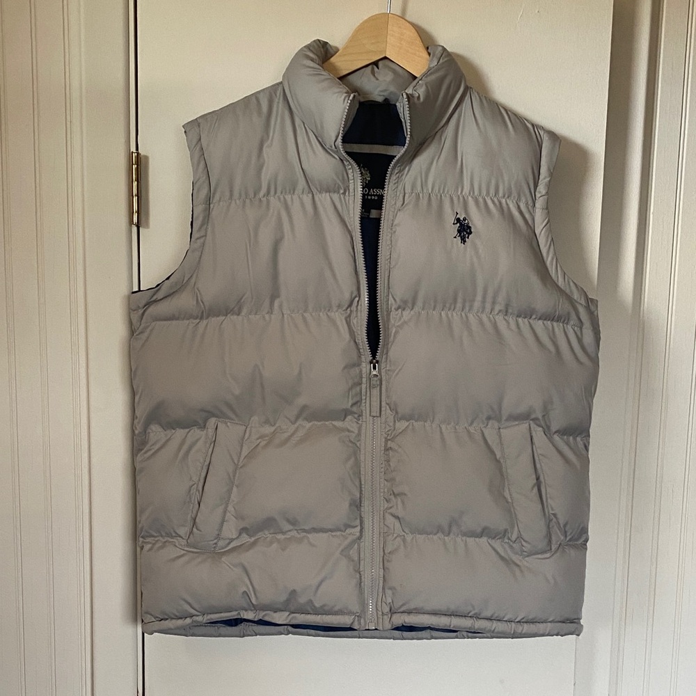 U.S. Polo Assn. Men's Light Gray Puffer Vest